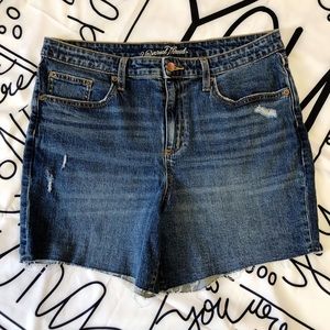 Universal Thread Women's Distressed Dark Blue Denim Shorts